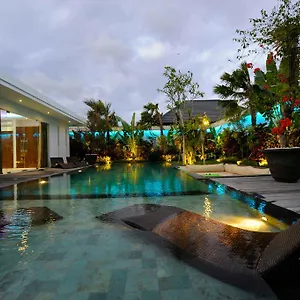 Cantik Seminyak (Bali)